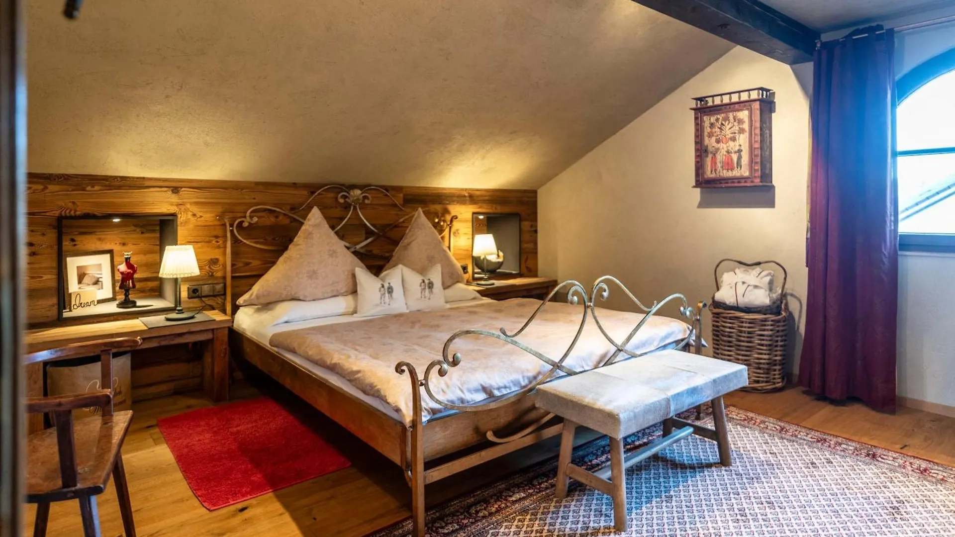 Apartment Romantische 5-Sterne- Ferienwohnungen Mittenwald